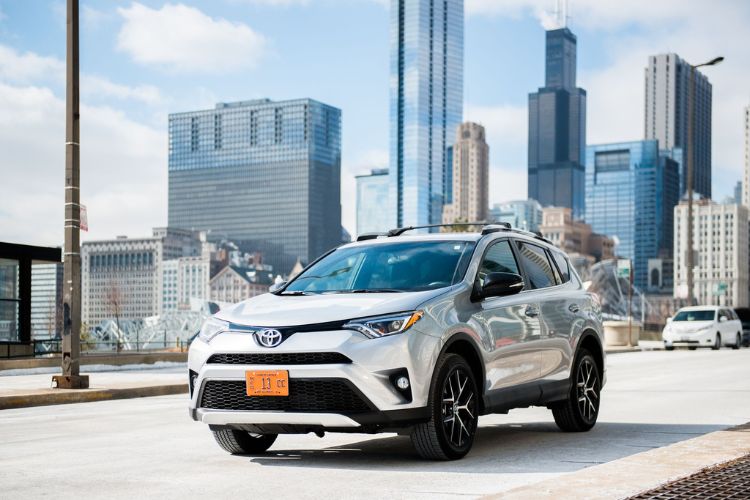 Explore Chicago in a Private Car
